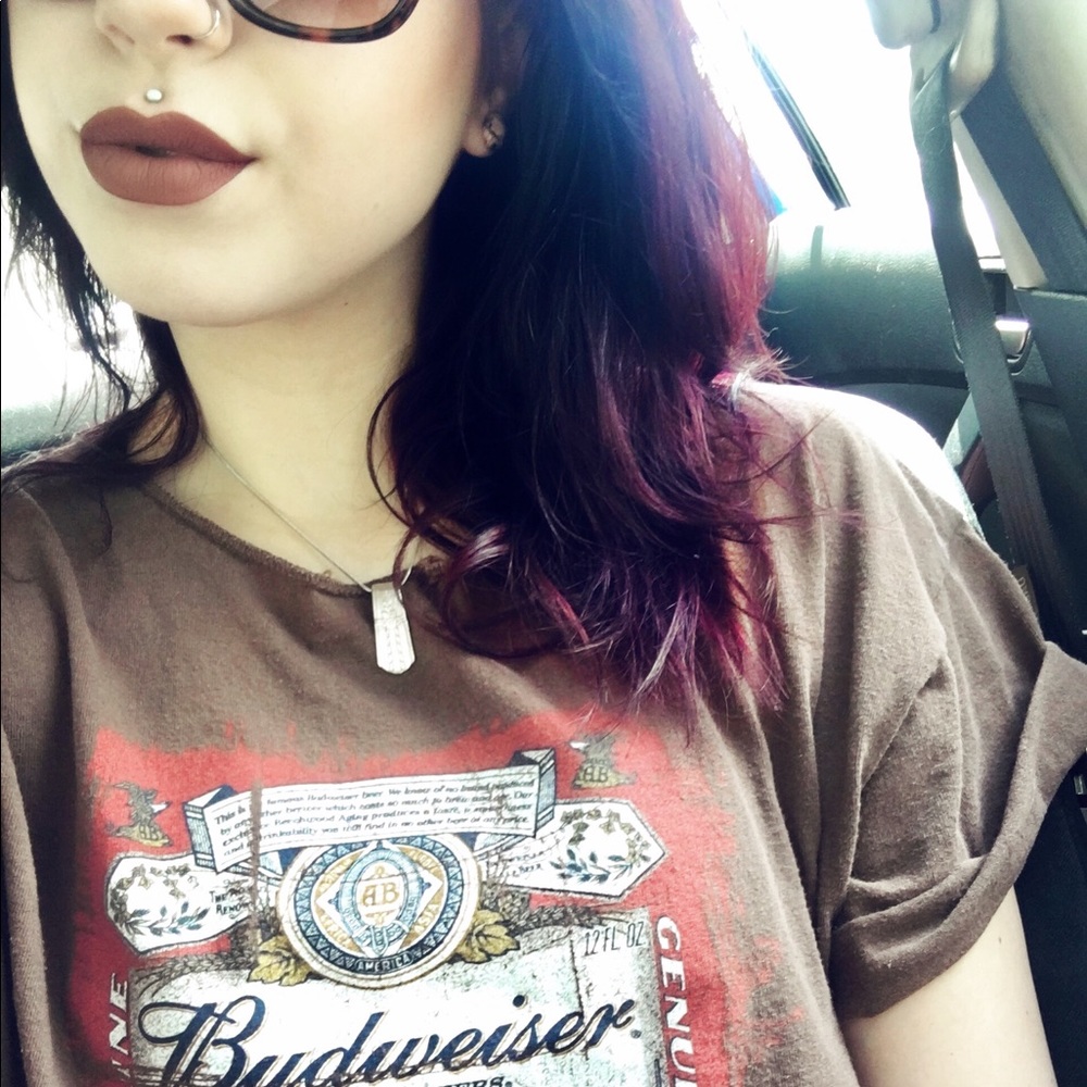 Meet your Posher, Kayla